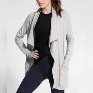 Athleta Yoga Studio Cardigan Wrap With Magnetic Snap Button